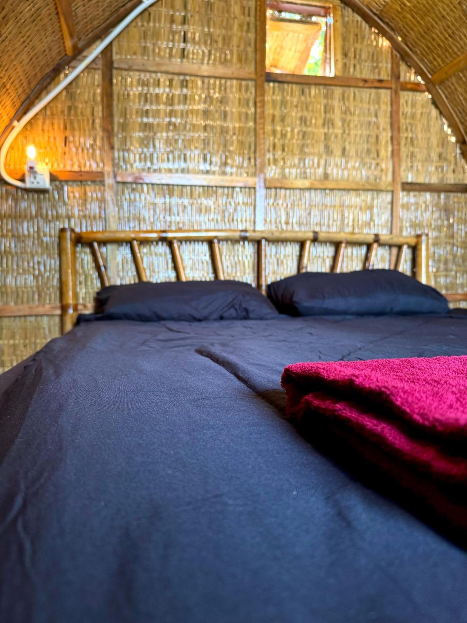 Хостел Rafikis Retreat Derm Tkov Village Экстерьер фото